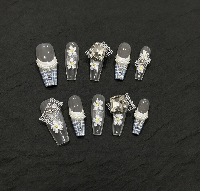 FLORIN 小香风花呢蕾丝方钻奢华穿戴甲